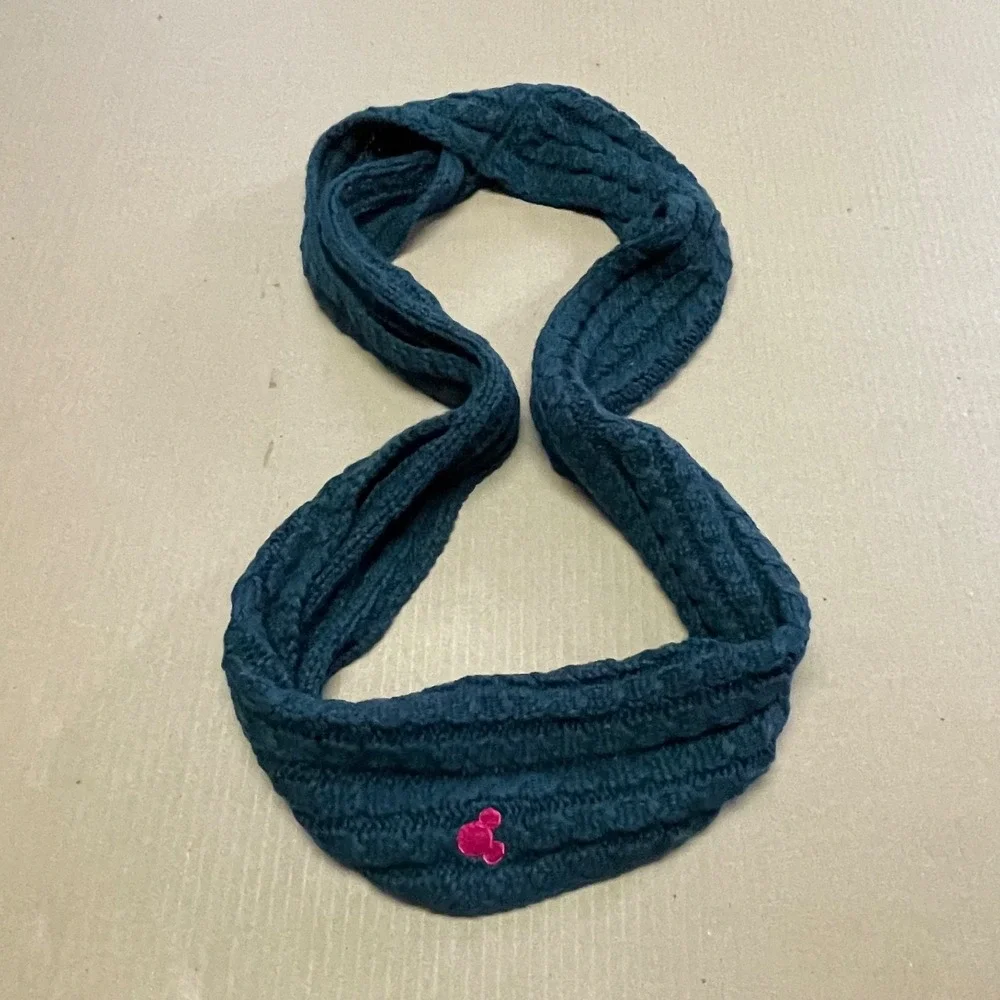 Vintage Disney‎ Blue Cable Infinity Scarf Mickey Pink Embroidered 66